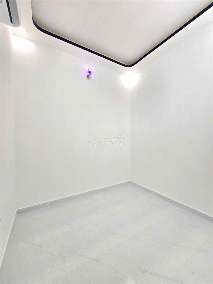 🔥🔥🔥nhà bán gần cầu Phú Xuân 8x6, 870tr đường Huỳnh Tấn Phát🔥🔥🔥