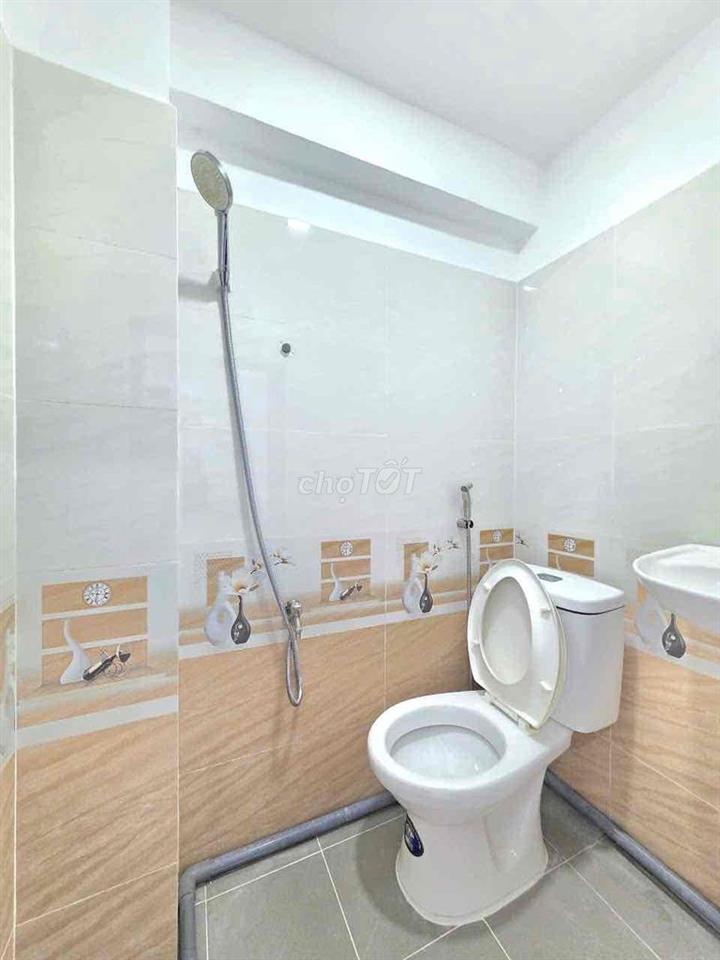 🔔🔔🔔nhà xây mới 100% gần cầu Phú Xuân🔔🔔🔔