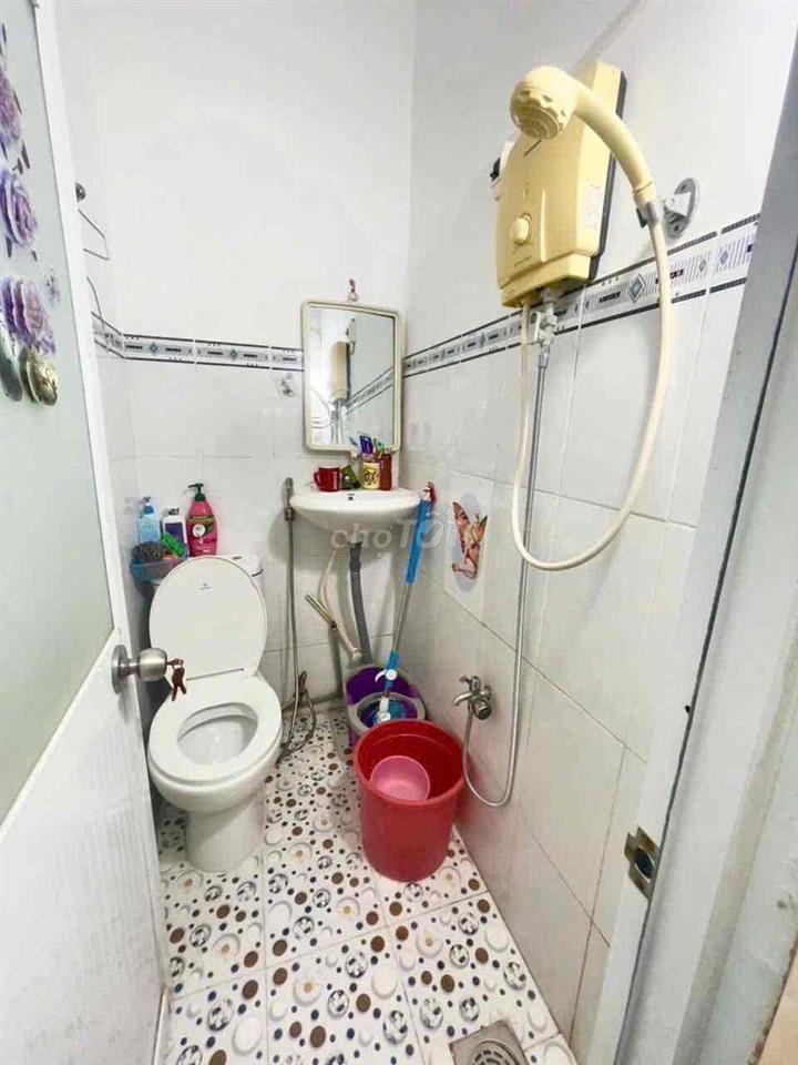 🔔🔔🔔nhà bán đường trước nhà 5 m có sổ hồng đồng sở hữu🔔🔔🔔