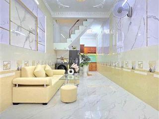 🔔🔔🔔Bán nhà hẻm 1806 cách xe hơi vài bước chân. Huỳnh Tấn Phát. Nhà Bè🔔