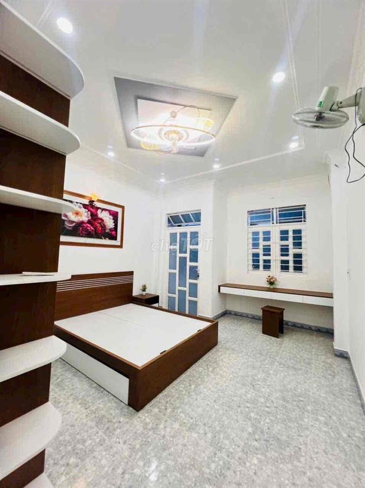 🔔🔔🔔nhà bán 4 x 10, 1 lầu , gần Phú Mỹ hưng quận 7🔔🔔🔔