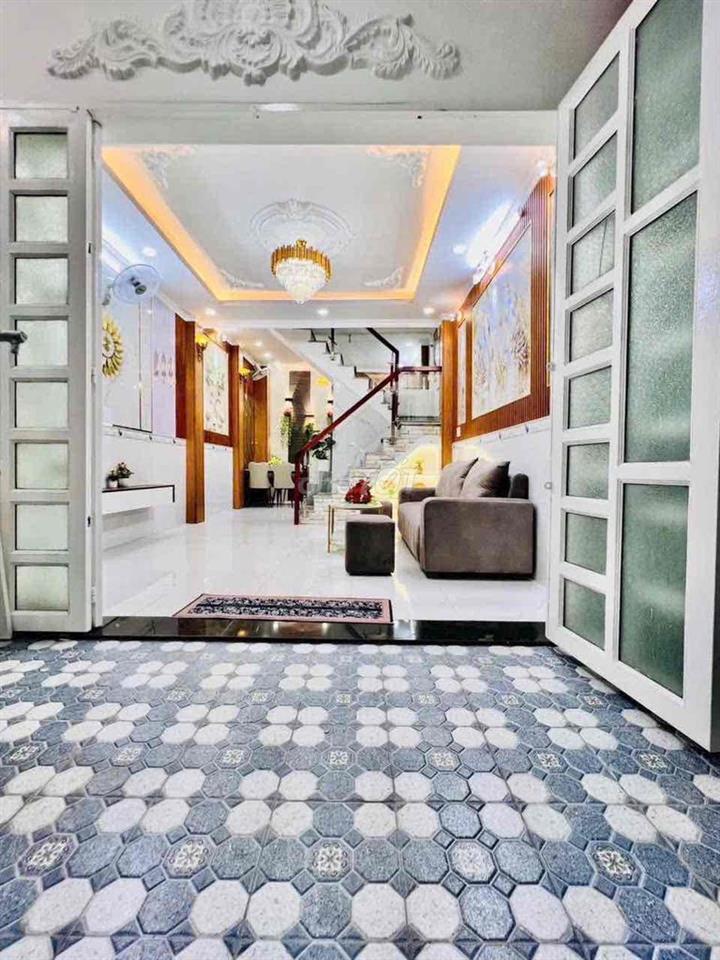 🔔🔔🔔nhà bán 4 x 10, 1 lầu , gần Phú Mỹ hưng quận 7🔔🔔🔔