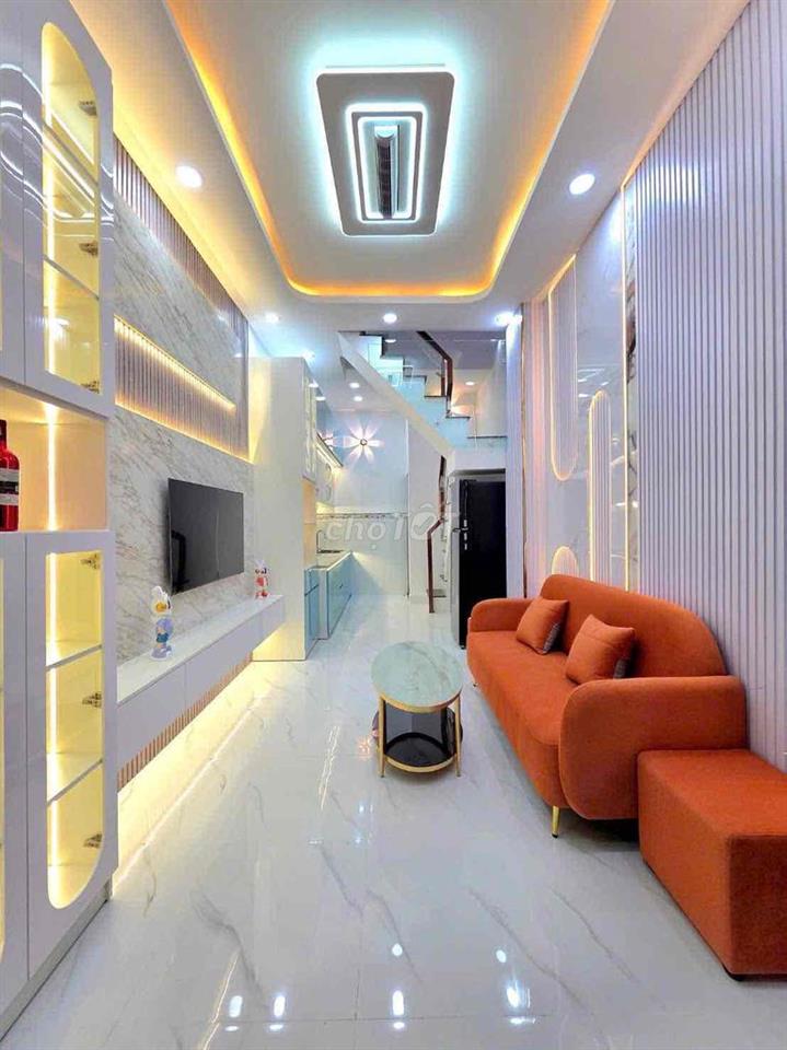 🔥🔥🔥nhà bán 2 lầu có sân trước gần quận tư🔥🔥🔥