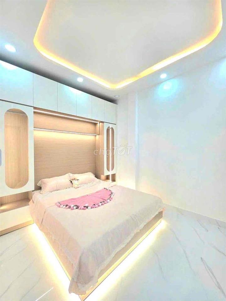 🔥🔥🔥nhà đẹp 1 lửng gần Phú Mỹ hưng quận 7🔥🔥🔥