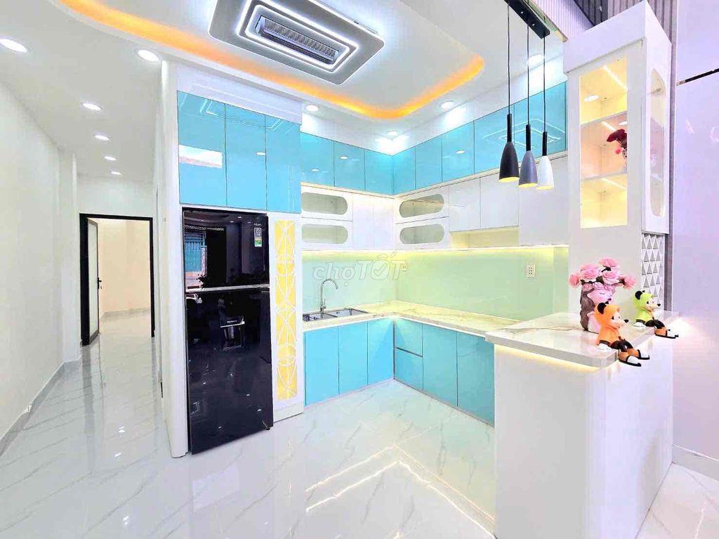 🔥🔥🔥nhà đẹp 1 lửng gần Phú Mỹ hưng quận 7🔥🔥🔥