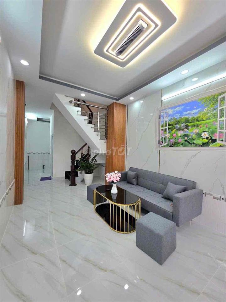 🔥🔥🔥nhà kế quận 7 sổ hồng 2 lầu đường xe hơi🔥🔥🔥