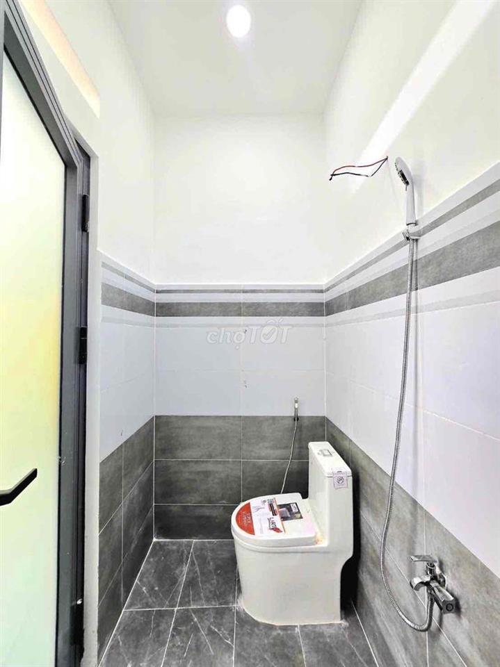 🔥🔥🔥nhà đường xe hơi 100 mét vuông gần quận 7🔥🔥🔥