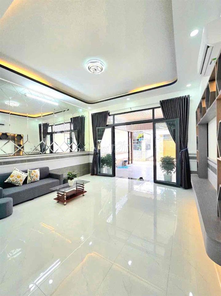 🔥🔥🔥nhà đường xe hơi 100 mét vuông gần quận 7🔥🔥🔥