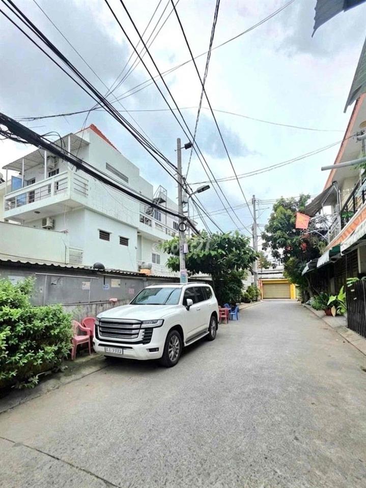 nhà đẹp 1 lầu vào ở liền gần đường lớn xe hơi🔔🔔🔔