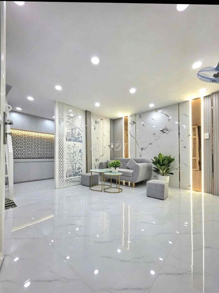 nhà đẹp 1 lầu vào ở liền gần đường lớn xe hơi🔔🔔🔔