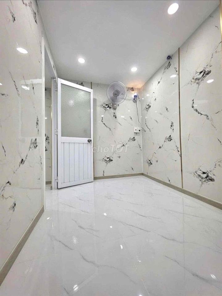 nhà đẹp 1 lầu vào ở liền gần đường lớn xe hơi🔔🔔🔔
