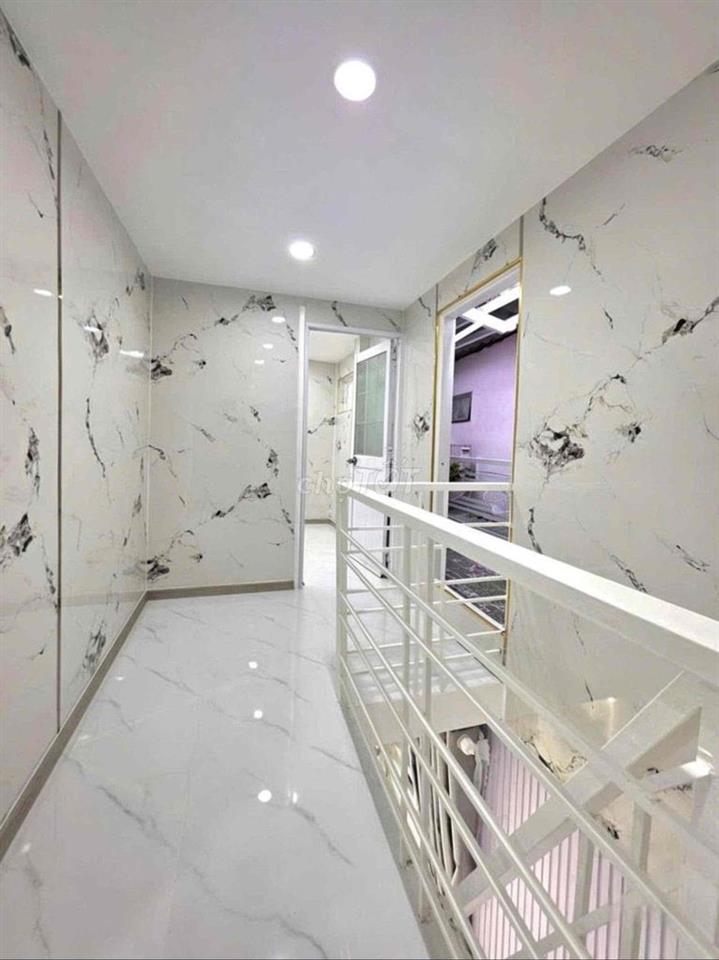 nhà đẹp 1 lầu vào ở liền gần đường lớn xe hơi🔔🔔🔔