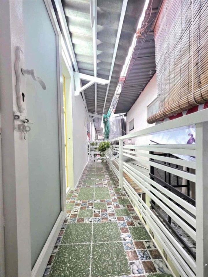 nhà đẹp 1 lầu vào ở liền gần đường lớn xe hơi🔔🔔🔔