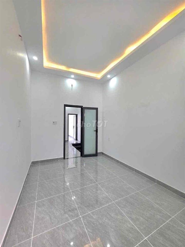 🔥🔥🔥nhà đường 6 m 1 lầu có phòng ngủ dưới đất cạnh bên Phú Mỹ hưng q7🔥
