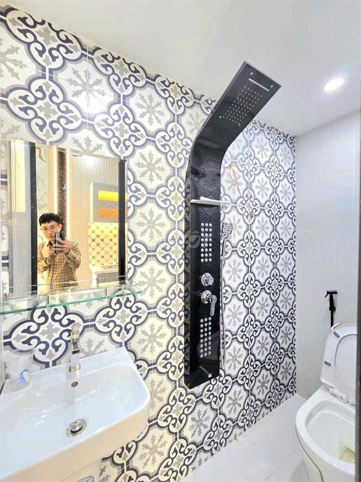 🔔🔔🔔bán 2 căn nhà liền kề ngay trung tâm quận 7🔔🔔🔔