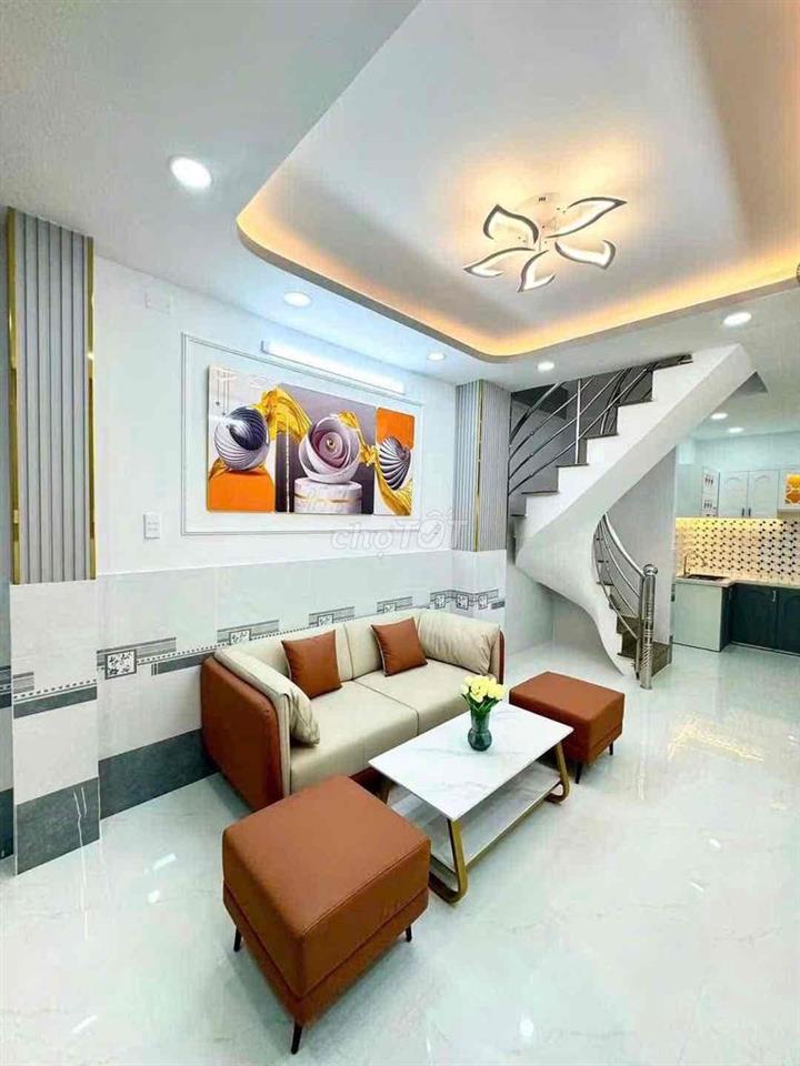🔥🔥🔥nhà đẹp 1 lầu có sổ hồng 1 tỷ 790 cảnh bên Phú Mỹ hưng quận 7🔥🔥🔥