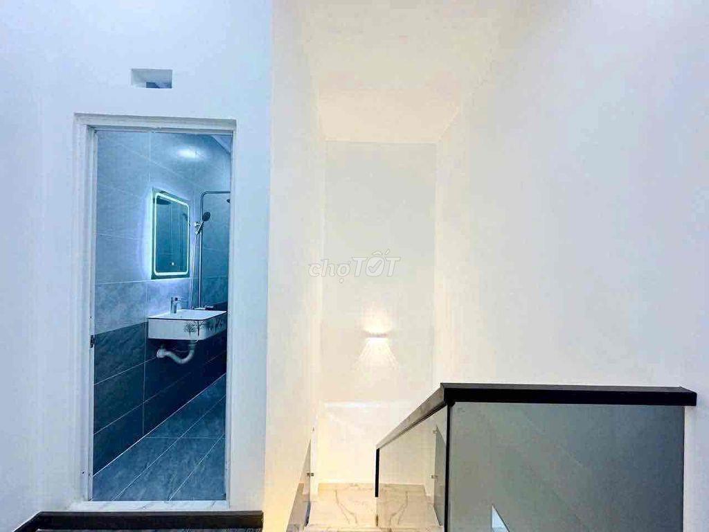 🔥🔥🔥nhà chính chủ sổ hồng riêng 1 lầu đường xe hơi.. cái cầu Phú Xuân🔥🔥