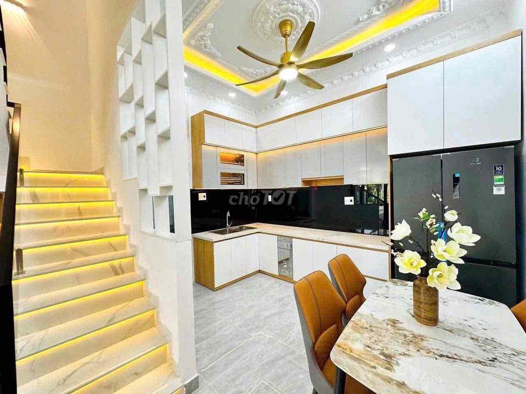 🔥🔥🔥nhà chính chủ sổ hồng riêng 1 lầu đường xe hơi.. cái cầu Phú Xuân🔥🔥