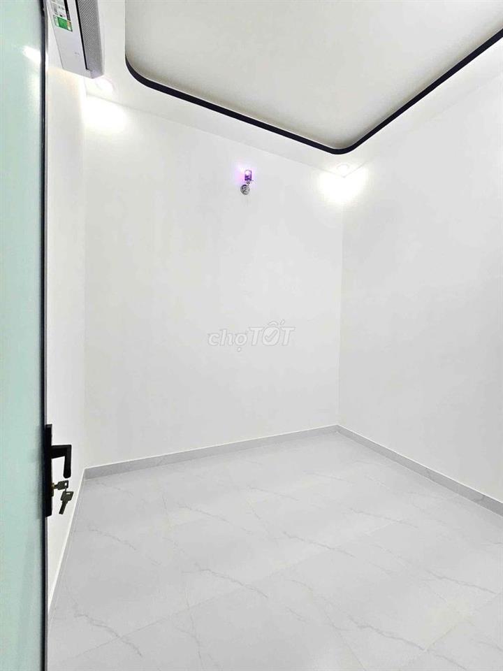 💰1 tỷ 950tr, nhà to, gần cầu Phú Xuân kế quận 7, gần chợ trường học🔥🔥