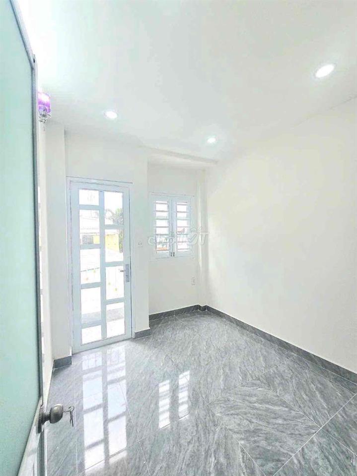 Bán nhà 3x9m 1 lầu 2PN 2WC đường Phạm hữu lầu