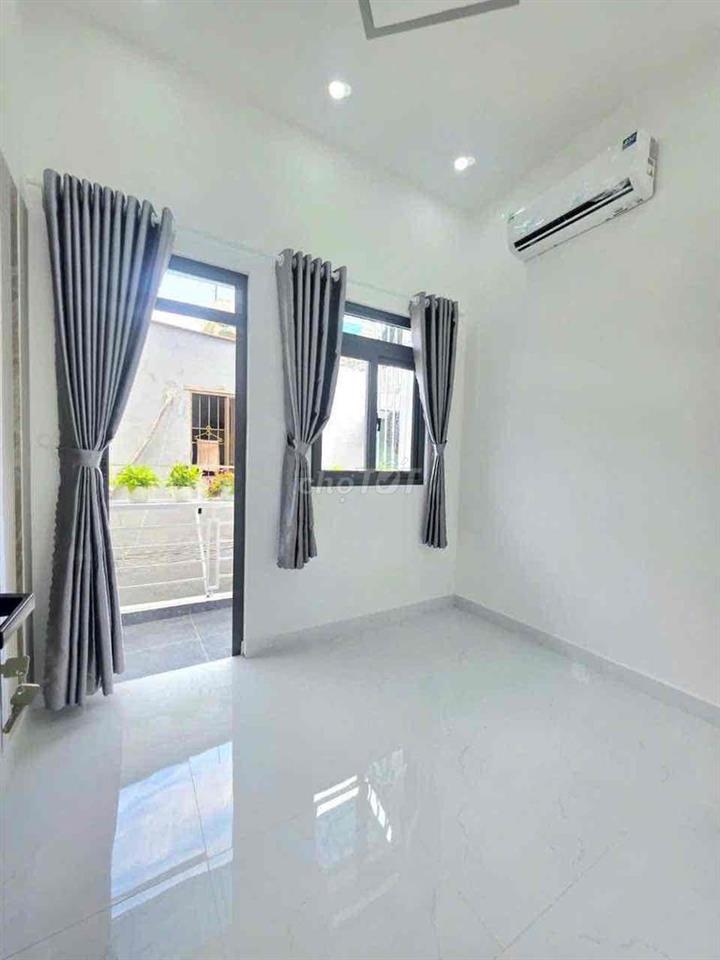 1 tỷ 470 nhà bán chính chủ 1 lầu,  có sổ gần quận 7