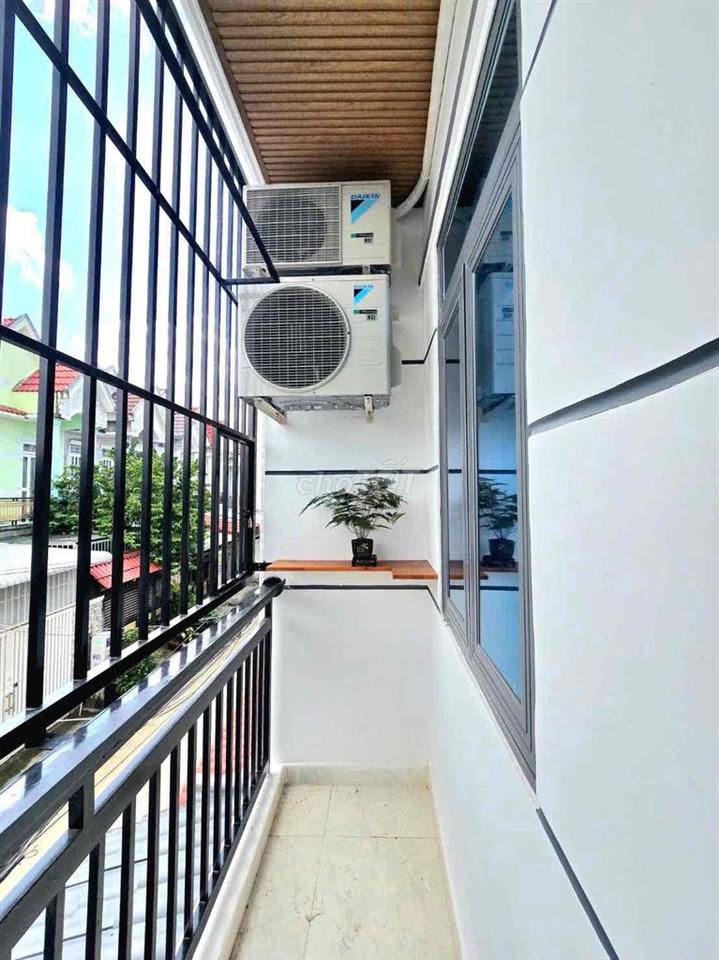 🔥🔥🔥nhà 2 lầu,  đường trước nhà 6 m , gần quận 7 Huỳnh Tấn Phát🔥🔥🔥