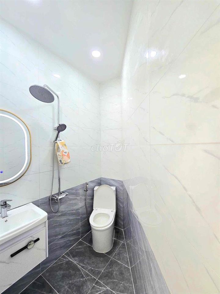 🔥🔥🔥nhà đẹp vào ở liền đường trước nhà 6 m🔥🔥🔥