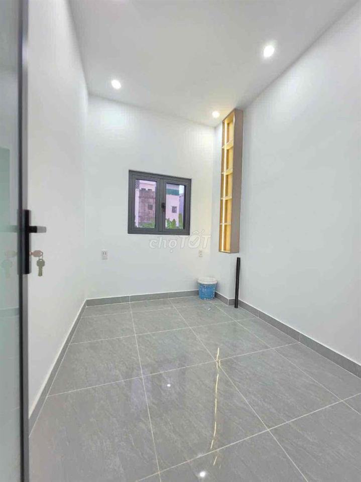 💰1 tỷ 450tr, nhà đẹp mới hoàn thiện , gần Phú Mỹ hưng quận 7