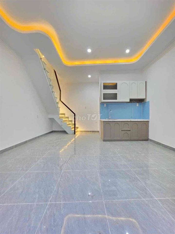 💰1 tỷ 450tr, nhà đẹp mới hoàn thiện , gần Phú Mỹ hưng quận 7