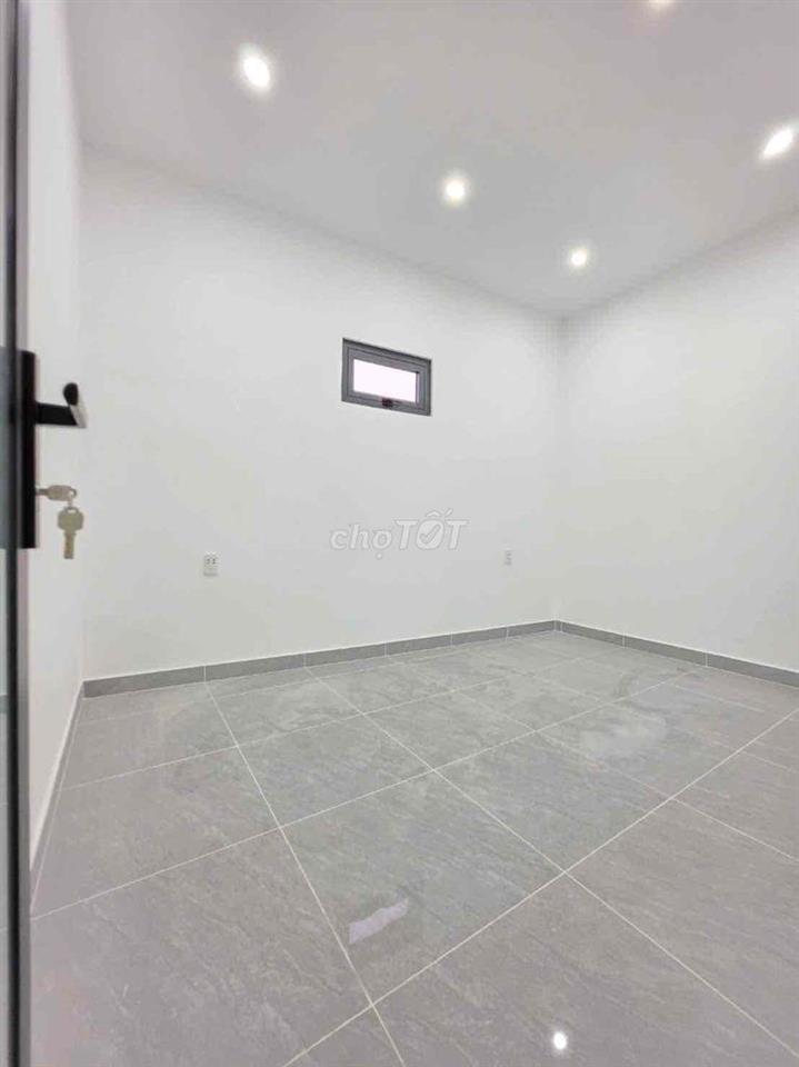 💰1 tỷ 450tr, nhà đẹp mới hoàn thiện , gần Phú Mỹ hưng quận 7