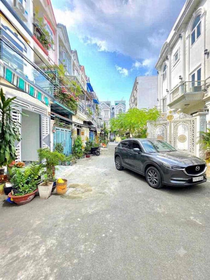 💰 2 tỷ 800 nhà phố liền kề đường xe hơi,  gần Phú Mỹ hưng quận 7