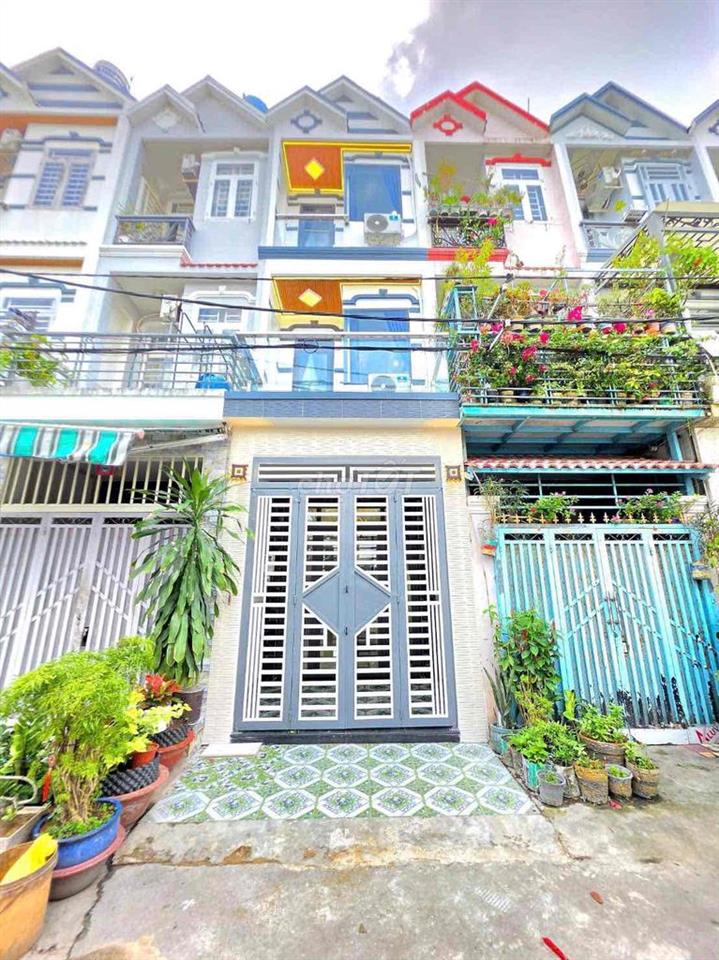 💰 2 tỷ 800 nhà phố liền kề đường xe hơi,  gần Phú Mỹ hưng quận 7