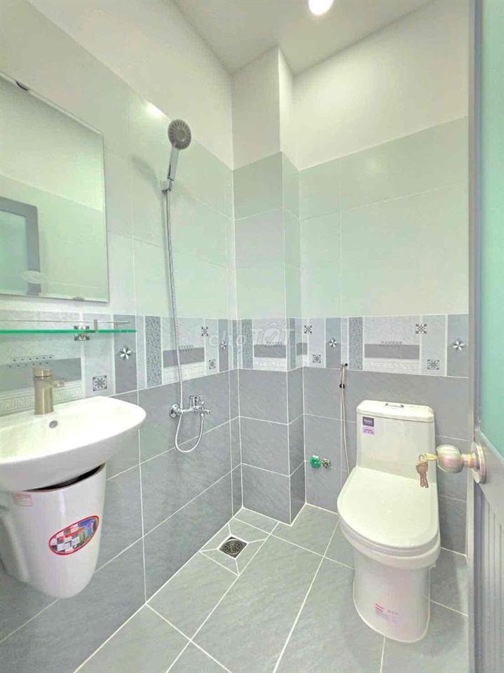 💰 2 tỷ 800 nhà phố liền kề đường xe hơi,  gần Phú Mỹ hưng quận 7