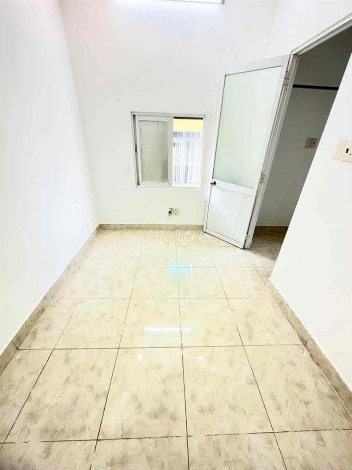 🔥🔥🔥2 tỷ 090 nhà đẹp đường trước nhà 4 m gần quận 7🔥🔥🔥