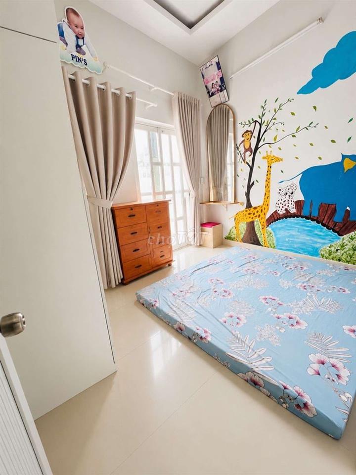  Nhà Sổ Hồng 2 Tầng, HXH 6m, Gần Làng ĐH Mở, Trung Tâm Nhà Bè.