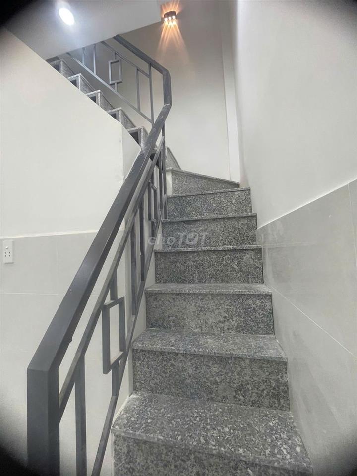 CHÍNH CHỦ BÁN NHÀ RIÊNG 1 TRỆT 1 LẦU – CHỈ 680 TRIỆU – DỌN VÀO Ở NGAY