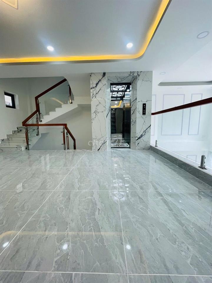 Nhà 5 Tầng mới 100% KDC Gia Long Phước Kiển full Nội Thất,có Thang Máy