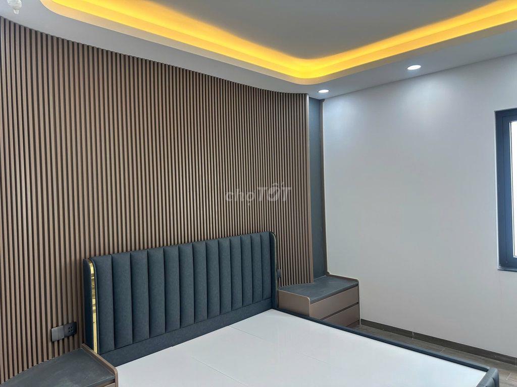 Nhà Mới 5 Tầng Full Nội Thất, Sổ Riêng, Tại Phước Kiển Ngay HAGL
