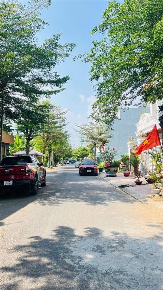 Nhà Mới 5 Tầng Full Nội Thất, Sổ Riêng, Tại Phước Kiển Ngay HAGL