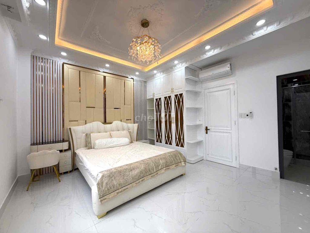 Nhà Phố 3 Tầng Sân thượng Sổ Riêng 5 x 16 mới 100% full nội thất Mt 8m