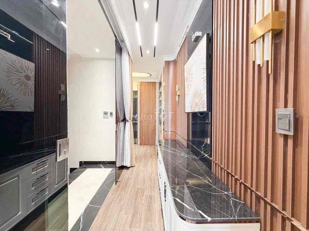 Nhà Phố Q7 View Sông 4 Tầng full Nội thất, Sang Trọng, Đẳng Cấp
