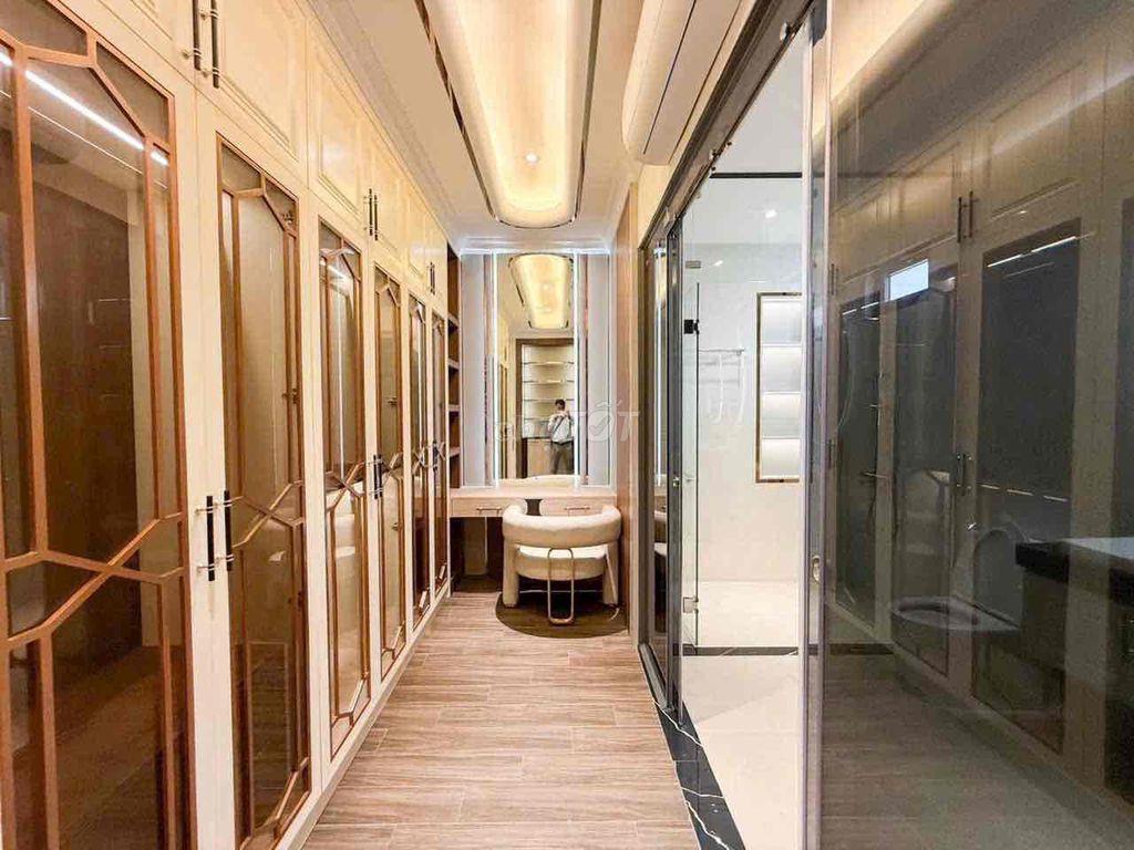 Nhà Phố Q7 View Sông 4 Tầng full Nội thất, Sang Trọng, Đẳng Cấp