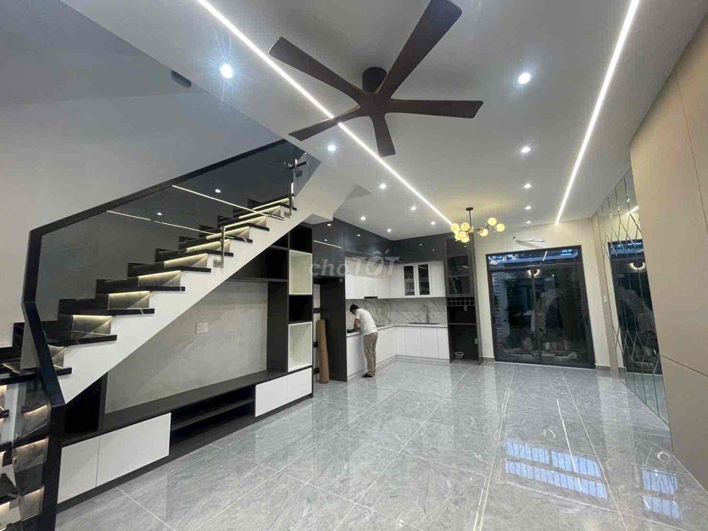 Nhà mới 4 Tầng 5 x 16, Mt lô nhì đường Lê Văn Lương ra Lotte 10 phút