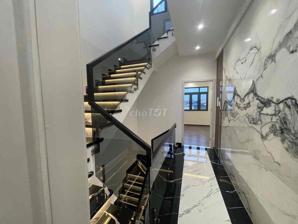 Nhà mới 4 Tầng 5 x 16, Mt lô nhì đường Lê Văn Lương ra Lotte 10 phút