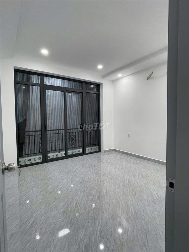 Nhà 1 Lầu 2Pn 4 x 9 full Nội thất Tại Lê Văn Lương ngay cầu Rạch Dơi
