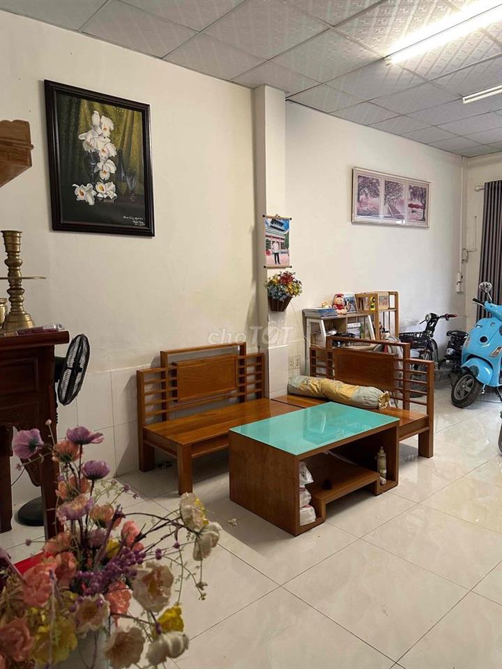 Nhà cấp bốn:6x11,3PN hẻm 366,Phạm hữu lầu,xã Phước kiển,Nhà bè,HCM
