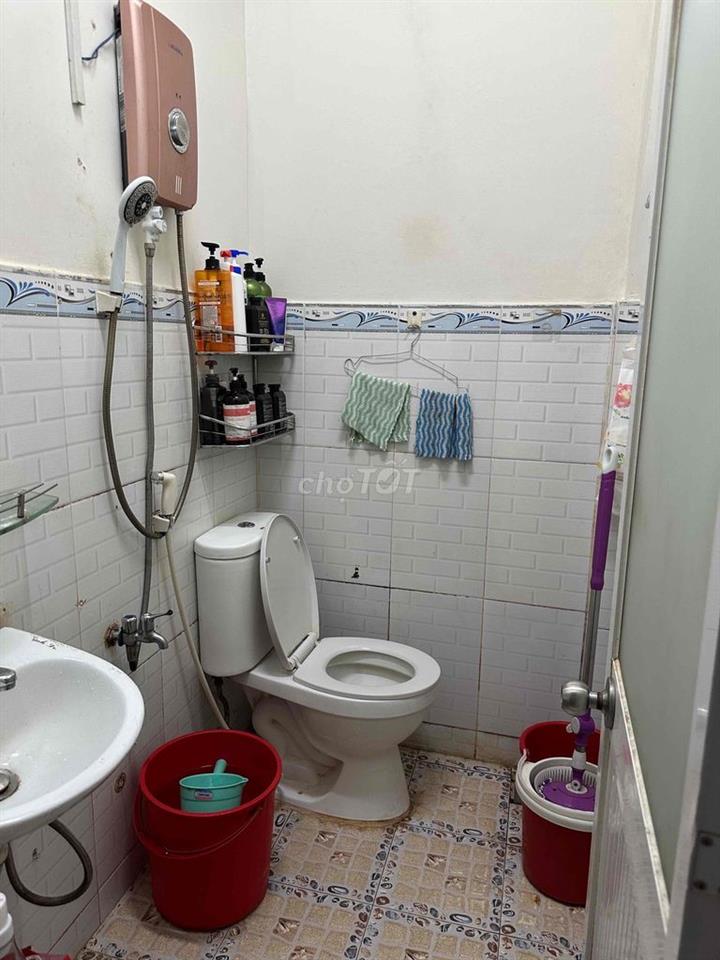 Nhà cấp bốn:6x11,3PN hẻm 366,Phạm hữu lầu,xã Phước kiển,Nhà bè,HCM