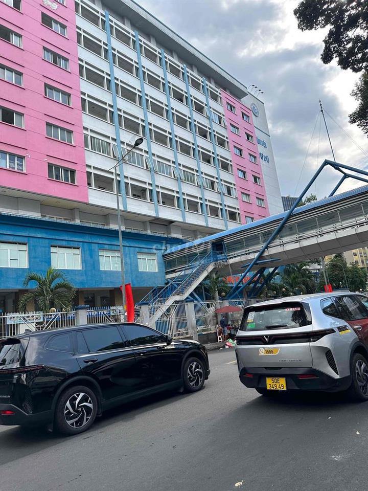 Bán gấp nhà:3,8(nở hậu:4)x20,mặt tiền Cống Quỳnh,Bến thành,hồ chí minh