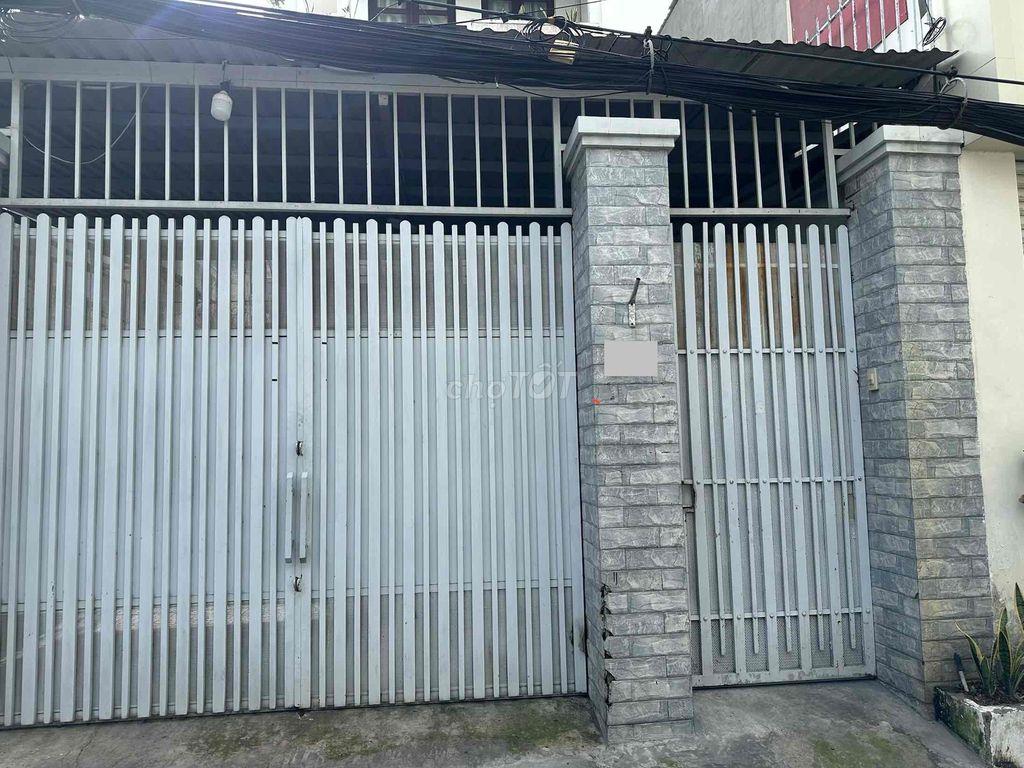 Bán gấp nhà: 6,8x22,3 lầu mặt tiền hẻm xe tải đường Nguyễn Thị Thập,Q7