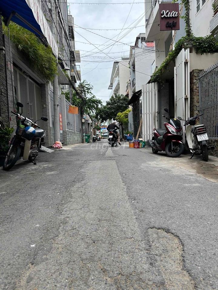 Bán gấp nhà:6(nở hậu:6,2)x15,1lầu,4PN hẻm 502(5m),Huỳnh tấn phát,Q7
